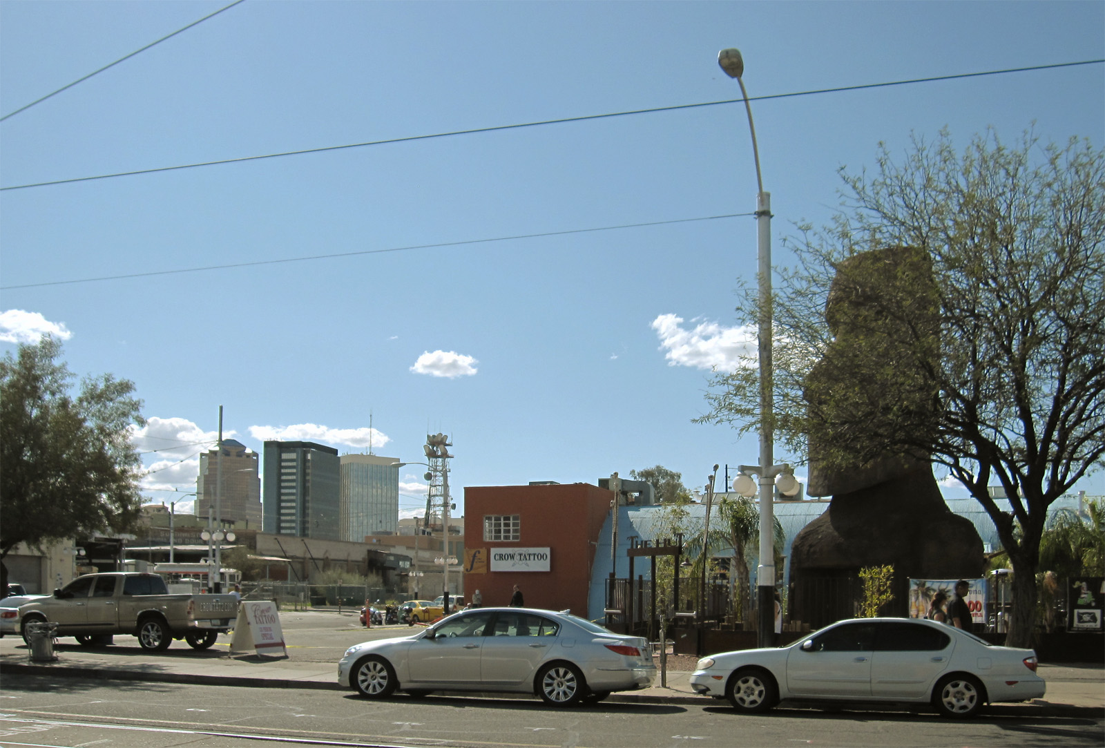 Fourth Avenue in Tucson, a historic district and one of the neighborhoods KryoFridge serves with cold storage