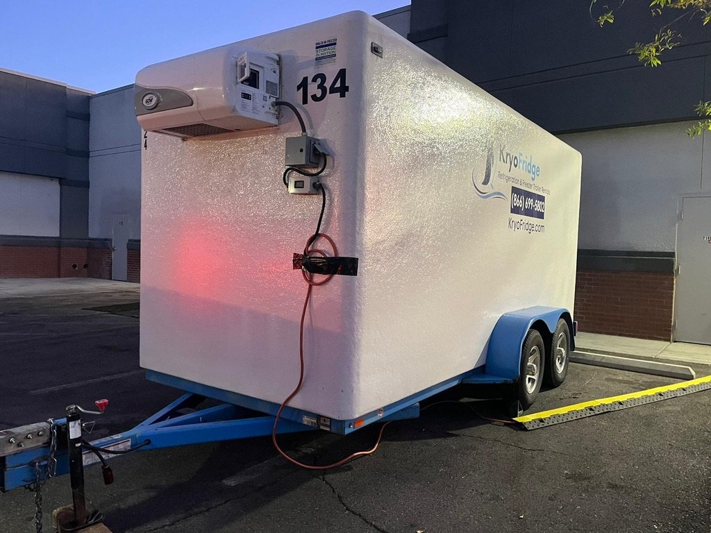 KryoFridge reefer trailer running overnight on an after-hours Santa Ana emergency dispatch