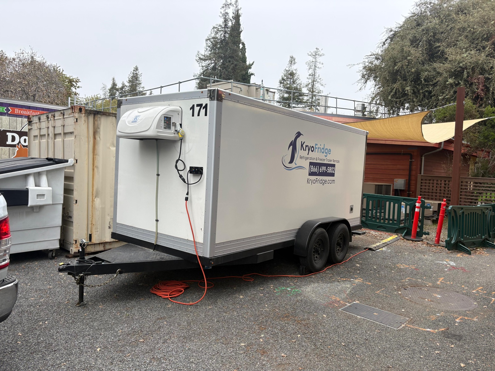 KryoFridge Refrigeration Trailer parked at a restaurant back lot