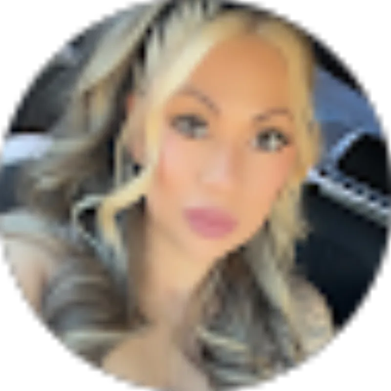 Bernadette L., verified reviewer