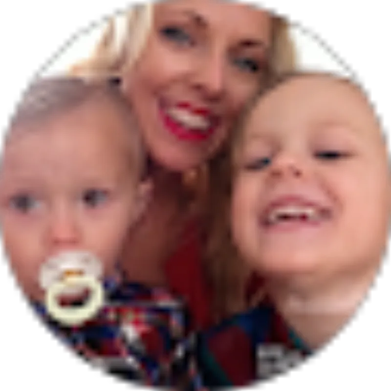 Emily D., verified reviewer