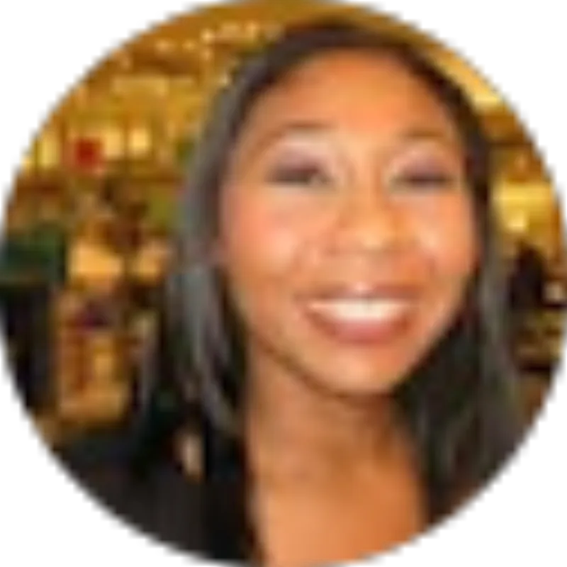 JEANIQUA F., verified reviewer