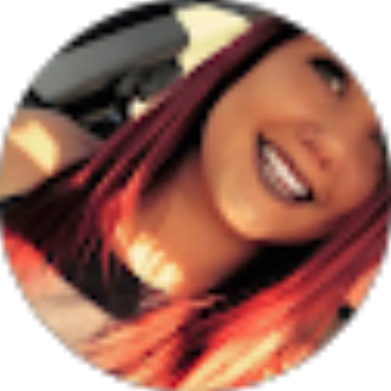 Kelsi P., verified reviewer