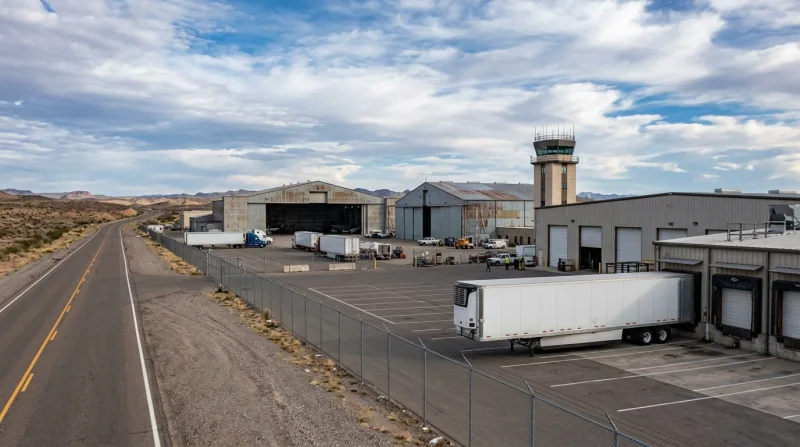 Plant 42 and the Sierra Highway belt, Palmdale freezer trailer service area