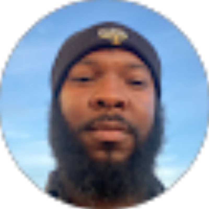 Yahrahn A., verified reviewer