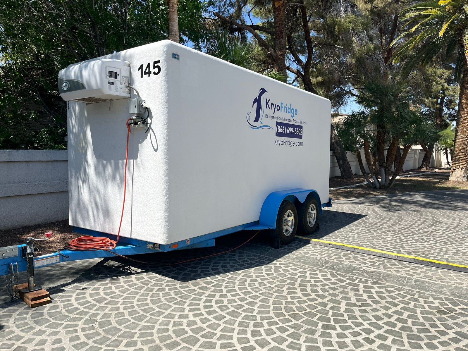 A rented refrigeration trailer set up for Restaurant remodels around Rio Rancho